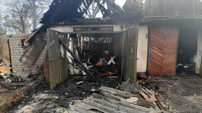 Жителі громади на Житомирщині розповіли про руйнування внаслідок ракетно-дронових атак армії РФ Жителі громади на Житомирщині розповіли про руйнування внаслідок ракетно-дронових атак армії РФ
