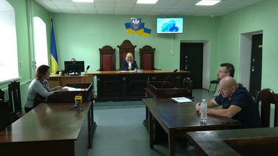 Провину визнає частково: у Чернігові почали розгляд справи директора обласного центру соцадаптації Миколи Романова Провину визнає частково: у Чернігові почали розгляд справи директора обласного центру соцадаптації Миколи Романова