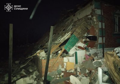 На Сумщині сталися три пожежі через російську атаку. Фото На Сумщині сталися три пожежі через російську атаку. Фото