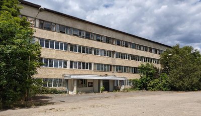 В Ужгороді релоковане підприємство реконструює будівлю колишнього заводу під ЖК. В міськраді звернулися до прокуратури В Ужгороді релоковане підприємство реконструює будівлю колишнього заводу під ЖК. В міськраді звернулися до прокуратури