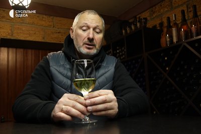 "З виделкою по Одещині": історія та сучасність виноробства "З виделкою по Одещині": історія та сучасність виноробства