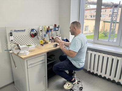 Що нині виготовляють на оновленій дільниці протезного заводу у Полтаві Що нині виготовляють на оновленій дільниці протезного заводу у Полтаві
