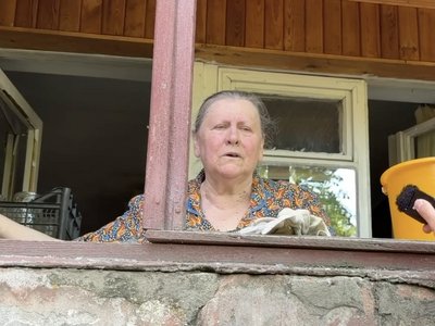 Війська РФ атакували Дніпро: сталась пожежа, пошкоджені вікна у багатоповерхівках Війська РФ атакували Дніпро: сталась пожежа, пошкоджені вікна у багатоповерхівках