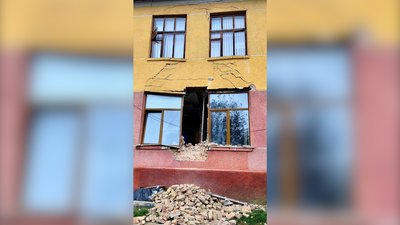 У ліцеї на Рівненщині частково обвалилась стіна У ліцеї на Рівненщині частково обвалилась стіна