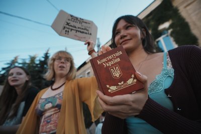 конституція на акції протесту конституція на акції протесту