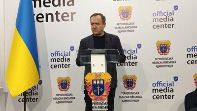 Начальник Тернопільської ОВА В'ячеслав Негода, січень 2025 Начальник Тернопільської ОВА В'ячеслав Негода, січень 2025