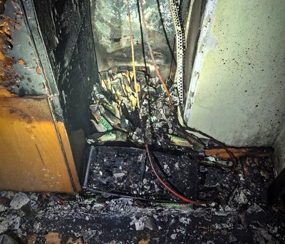 У Львові через вибух акумулятора сталася пожежа в житловому будинку У Львові через вибух акумулятора сталася пожежа в житловому будинку