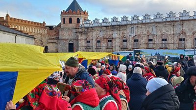 У заповіднику "Межибіж" на Хмельниччині до Дня ЗСУ відбувся борщ-фест на підтримку військових У заповіднику "Межибіж" на Хмельниччині до Дня ЗСУ відбувся борщ-фест на підтримку військових
