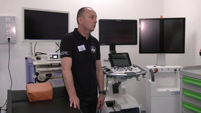 Завідувач центру ендоскопічної та ультразвукової діагностики Віталій Лазарчук Завідувач центру ендоскопічної та ультразвукової діагностики Віталій Лазарчук