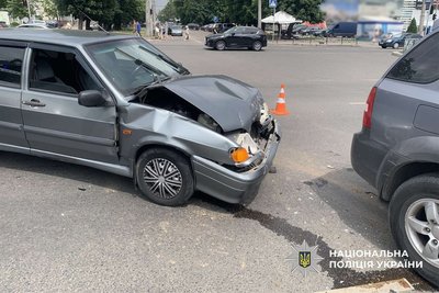Поліція відкрила провадження: у Черкасах унаслідок ДТП травми отримала жінка Поліція відкрила провадження: у Черкасах унаслідок ДТП травми отримала жінка