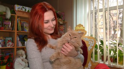 У Хмельницькому живе кішка-бібліотекарка