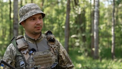 Збиття російських БпЛА зі стрілецької зброї на Чернігівщині: як це коментують бійці 105-го прикордонного загону Збиття російських БпЛА зі стрілецької зброї на Чернігівщині: як це коментують бійці 105-го прикордонного загону