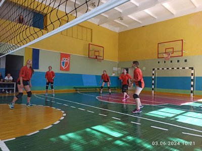 У Сумах стартували обласні фінали змагань "Пліч-о-пліч" з баскетболу та волейболу У Сумах стартували обласні фінали змагань "Пліч-о-пліч" з баскетболу та волейболу