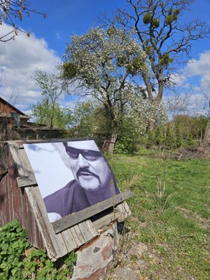 "Пако, це ти?": Як у Луцьку оживляють дім Юрка Покальчука, де гуляє "Озерний вітер" "Пако, це ти?": Як у Луцьку оживляють дім Юрка Покальчука, де гуляє "Озерний вітер"