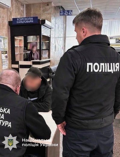 Квартирна афера на десятки мільйонів: у Бучі затримали двох голів кооперативів Квартирна афера на десятки мільйонів: у Бучі затримали двох голів кооперативів