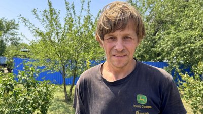 Олександр село Золоті Пруди Олександрівська громада Донецька область Олександр село Золоті Пруди Олександрівська громада Донецька область