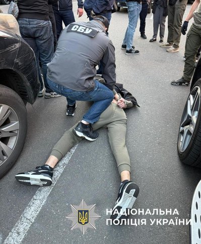 В Одесі судитимуть двох чоловіків за збут майже кілограма кокаїну, організаторка — в розшуку В Одесі судитимуть двох чоловіків за збут майже кілограма кокаїну, організаторка — в розшуку