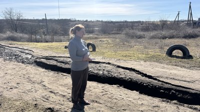 У Созонівці на Кіровоградщині вода зруйнувала дорогу: хто має ремонтувати У Созонівці на Кіровоградщині вода зруйнувала дорогу: хто має ремонтувати