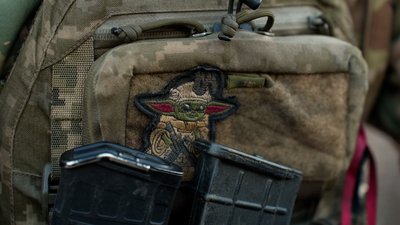 "Нас назвали, як у фільмі "Безславні виродки". Як підрозділ 60-ї ОМБр працює на передовій "Нас назвали, як у фільмі "Безславні виродки". Як підрозділ 60-ї ОМБр працює на передовій