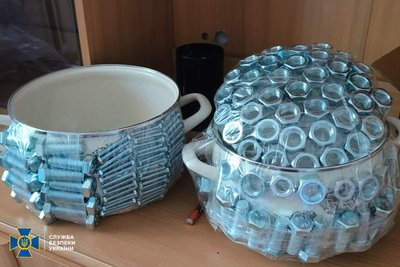 На Одещині затримали жінку, яку підозрюють у підготовці терактів біля адмінбудівель На Одещині затримали жінку, яку підозрюють у підготовці терактів біля адмінбудівель