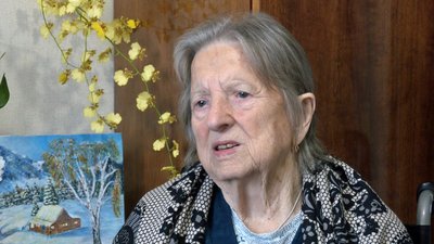 "Бевка", кава з жолудів і "чорні дошки" в селах: спогади 93-річної лучанки про Голодомор 1946-1947 років "Бевка", кава з жолудів і "чорні дошки" в селах: спогади 93-річної лучанки про Голодомор 1946-1947 років