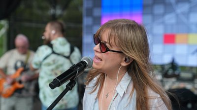 "Поширення якісної української культури": в Одесі відбувся "ВиделкаFest" "Поширення якісної української культури": в Одесі відбувся "ВиделкаFest"