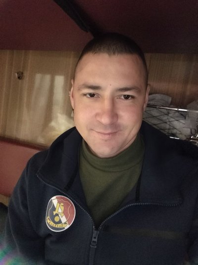 "Тато-робот": як черкаський ветеран живе з протезом після поранення "Тато-робот": як черкаський ветеран живе з протезом після поранення
