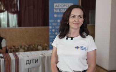Аліна Муц, карітас, шкільний портфелик Аліна Муц, карітас, шкільний портфелик