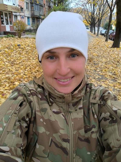Полон, важкі поранення та втрати: історії жінок з Одещини, які воювали за Україну Полон, важкі поранення та втрати: історії жінок з Одещини, які воювали за Україну