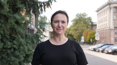 «Вагани», «курдик», «чорнобаїти»: як живе та змінюється херсонська говірка під час війни «Вагани», «курдик», «чорнобаїти»: як живе та змінюється херсонська говірка під час війни