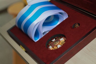 Почесна відзнака "Знак пошани Миколаєва". Миколаїв, 13 вересня 2025 року Почесна відзнака "Знак пошани Миколаєва". Миколаїв, 13 вересня 2025 року