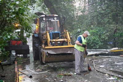 Комбінована атака на Харків "Шахедами", КАБ і ракетами: серія вибухів пролунала у місті вночі 7 червня 2 Комбінована атака на Харків "Шахедами", КАБ і ракетами: серія вибухів пролунала у місті вночі 7 червня 2