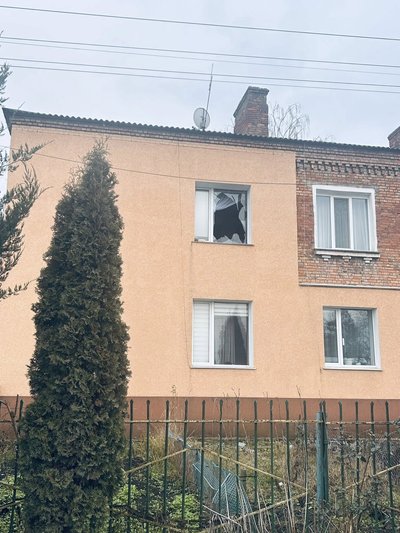 Пошкоджені житлові будинки: наслідки російської атаки на Хмельниччину 23 грудня Пошкоджені житлові будинки: наслідки російської атаки на Хмельниччину 23 грудня