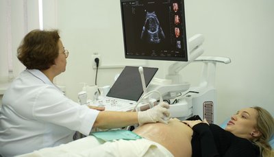 Можна врятувати дитину в утробі: у черкаському перинатальному центрі встановили високоточний УЗД-апарат Можна врятувати дитину в утробі: у черкаському перинатальному центрі встановили високоточний УЗД-апарат