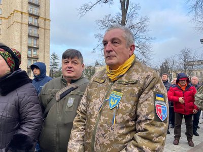 У Києві провели молебень на десяту річницю Євромайдану У Києві провели молебень на десяту річницю Євромайдану