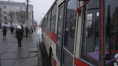 "Водіїв з одного маршруту — на інший": інтервʼю з директором Чернівецького тролейбусного управління Оробцем "Водіїв з одного маршруту — на інший": інтервʼю з директором Чернівецького тролейбусного управління Оробцем