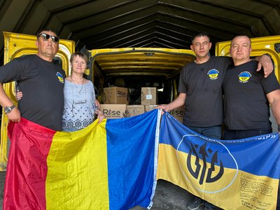"Щоб не плакали діти і настав мир". Як волонтерка з Синельниківщини допомагає переселенцям та військовим "Щоб не плакали діти і настав мир". Як волонтерка з Синельниківщини допомагає переселенцям та військовим