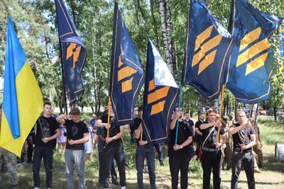 В Охтирці попрощалися зі штурмовиком-кулеметником Ігорем Лапіним В Охтирці попрощалися зі штурмовиком-кулеметником Ігорем Лапіним