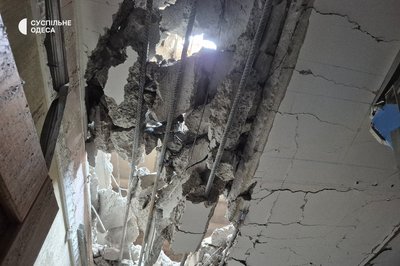 Усе затряслося, полетіло скло: наслідки нічного удару по Ізмаїлу на Одещині Усе затряслося, полетіло скло: наслідки нічного удару по Ізмаїлу на Одещині
