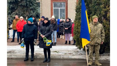 Похорон військового на Чернігівщині: попрощалися з бійцем Дмитром Кичкиним