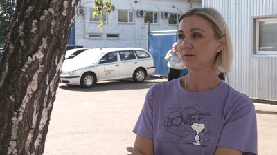 Ночував у машині, аби потрапити на іспит: про роботу сервісного центру МВС у Чернігові