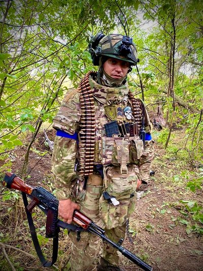 В Одесі попрощались з військовим, який загинув на Запоріжжі В Одесі попрощались з військовим, який загинув на Запоріжжі
