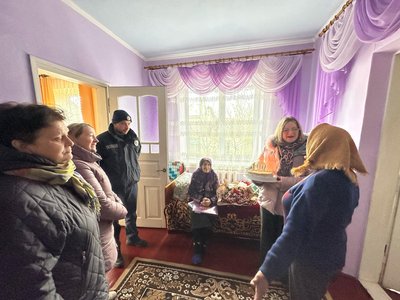 Марія Дворська, ювілярка, 100 років, жителька Тернопільщини Марія Дворська, ювілярка, 100 років, жителька Тернопільщини