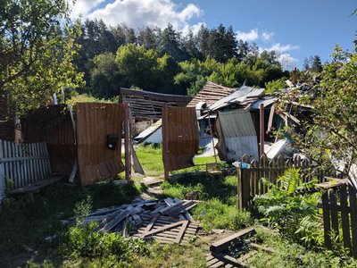 “КАБи тут прилітають щодня”: жителі Вакалівщині про обстріли села