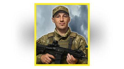 На Чернігівщині попрощалися із шістьма захисниками України На Чернігівщині попрощалися із шістьма захисниками України