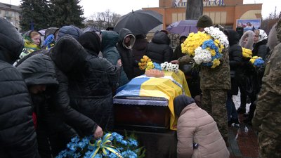 Мав нагороди від Міноборони України: з військовим Іваном Добрелею попрощались у Рівному Мав нагороди від Міноборони України: з військовим Іваном Добрелею попрощались у Рівному