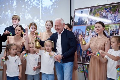На останньому дзвонику в ліцеї Харкова На останньому дзвонику в ліцеї Харкова