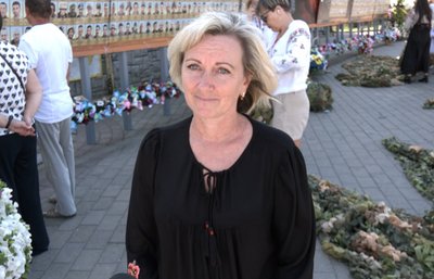 Акція "Мій прапор – блакитно-жовтий" у Луцьку — Оксана Коба Акція "Мій прапор – блакитно-жовтий" у Луцьку — Оксана Коба