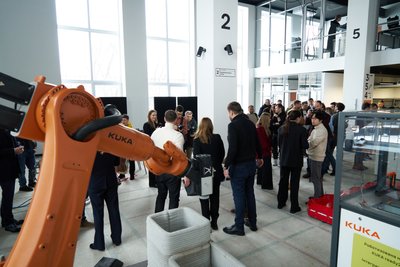 В Україні запрацювала перша лабораторія робототехніки RoboLab