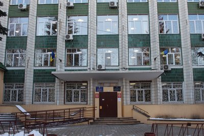 Зарічний районний суд Сум шукає нових присяжних: які умови та оплата Зарічний районний суд Сум шукає нових присяжних: які умови та оплата